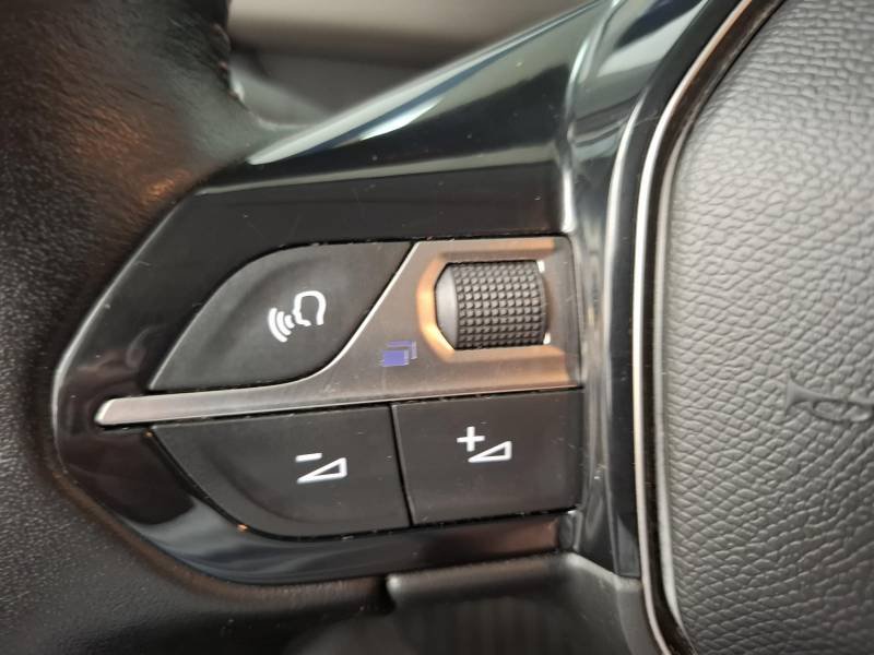 Peugeot Rifter - Photo 23