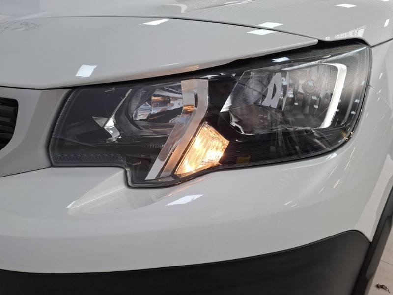 Peugeot Rifter - Photo 34