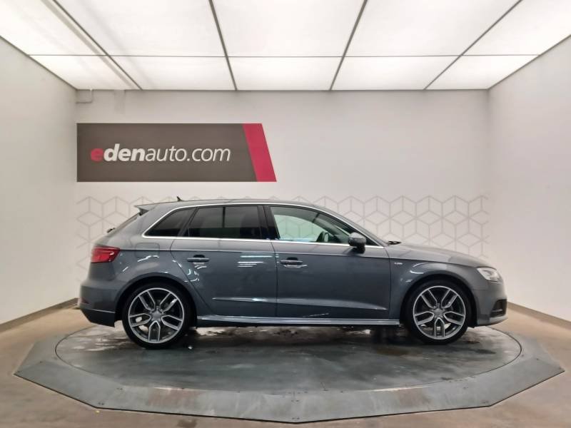 Audi A3 - Photo 3