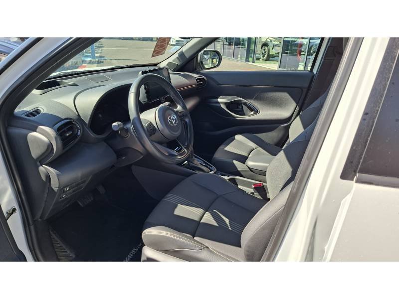 Toyota Yaris - Photo 12