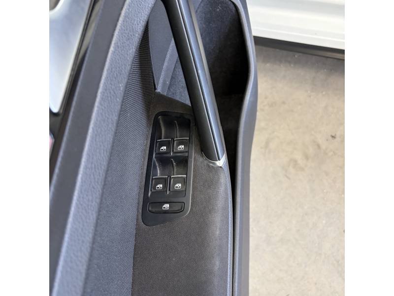Volkswagen Golf - Photo 23