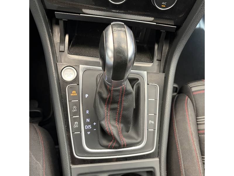 Volkswagen Golf - Photo 37