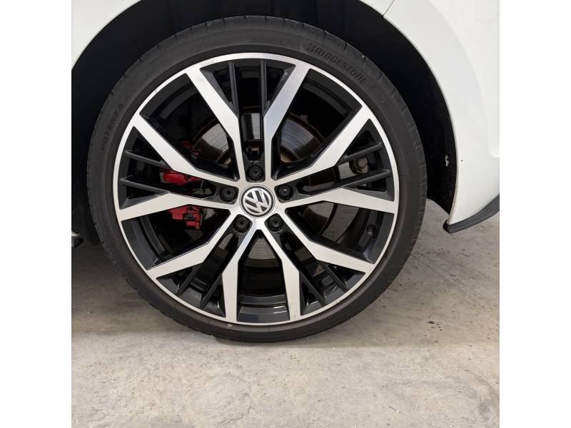 Volkswagen Golf - Photo 8