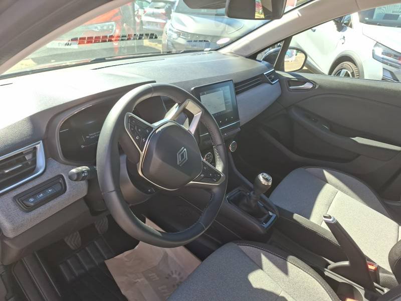 Renault Clio - Photo 15