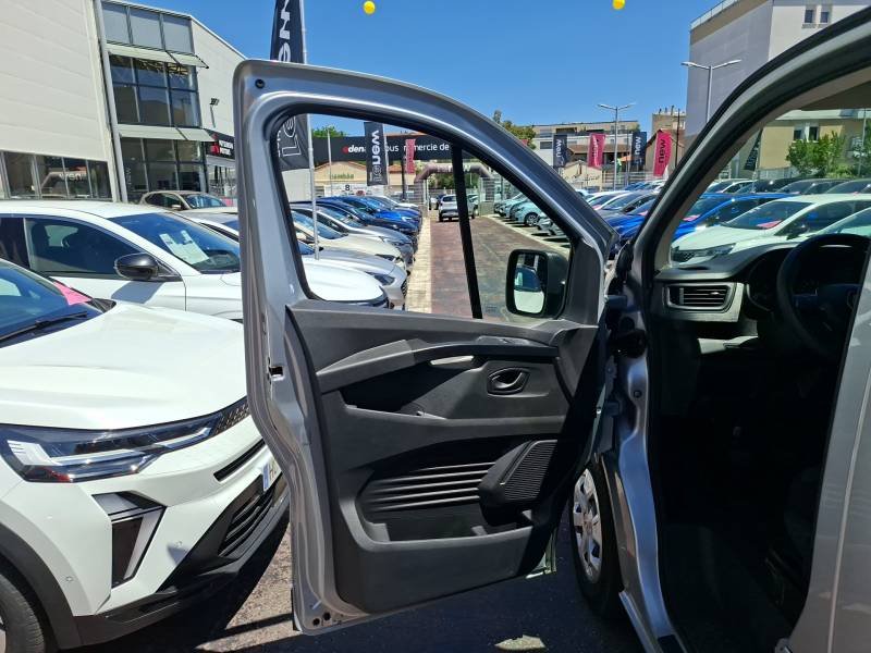 Renault Trafic - Photo 11