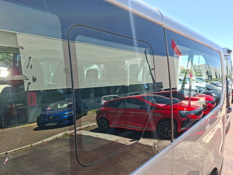 Renault Trafic - Photo 36