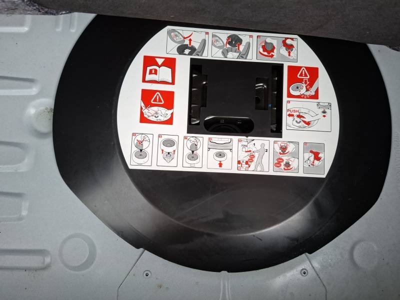 Renault Clio - Photo 24