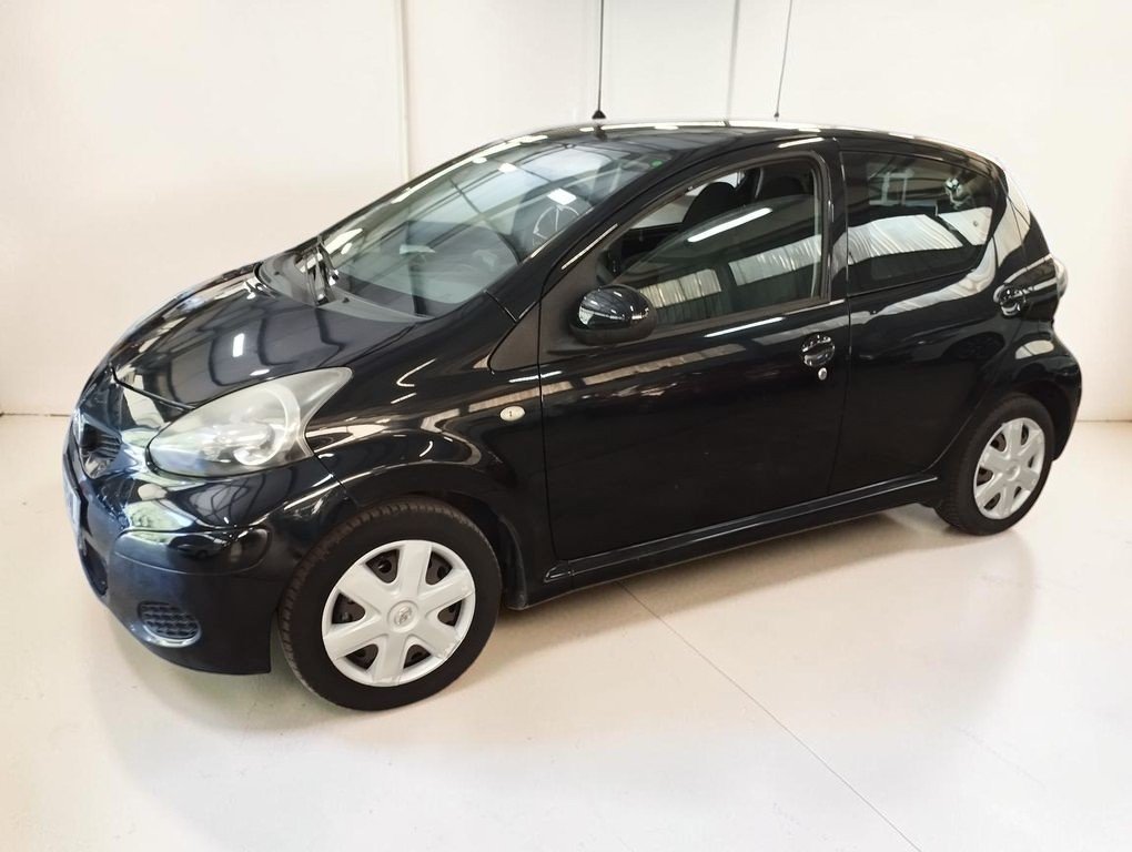Toyota Aygo - Photo 6