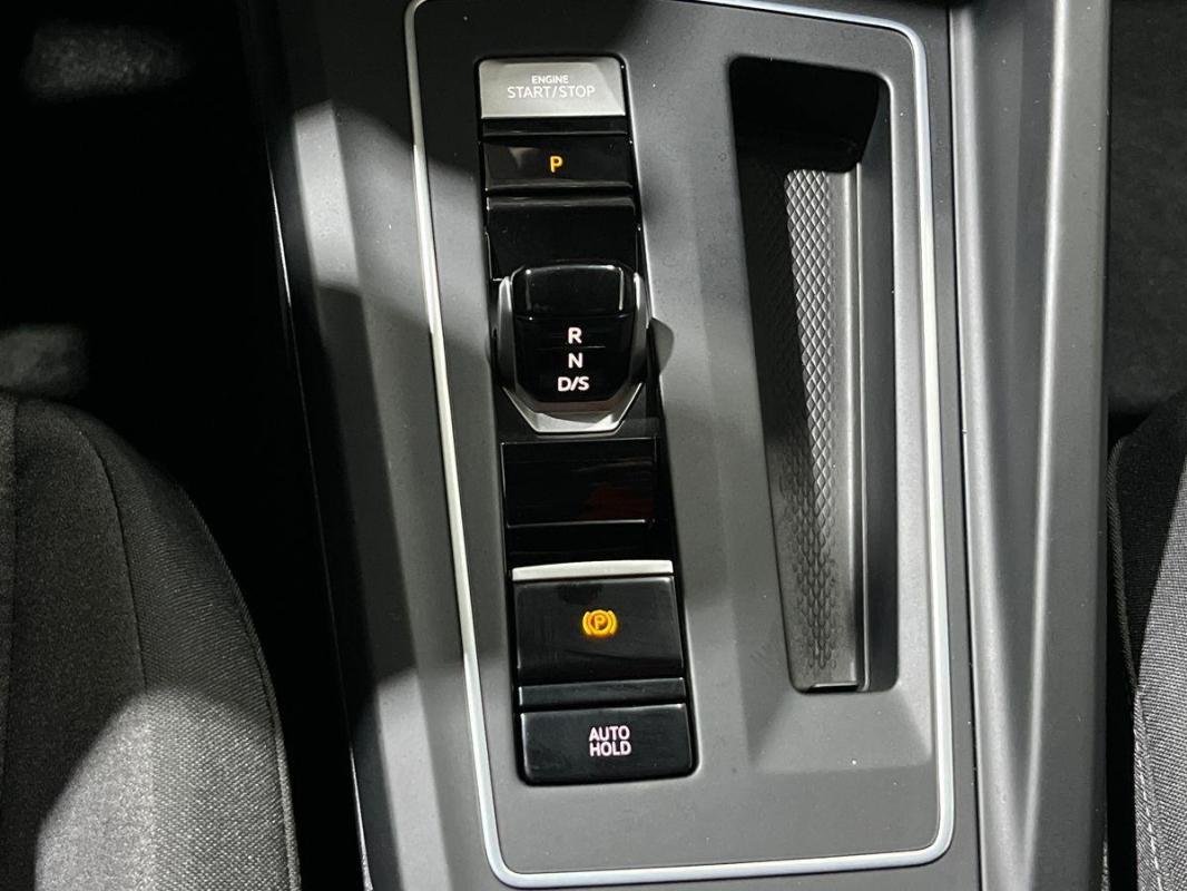 Volkswagen Golf - Photo 11