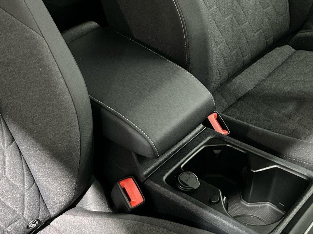 Volkswagen Golf - Photo 12