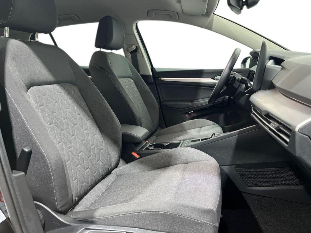 Volkswagen Golf - Photo 13