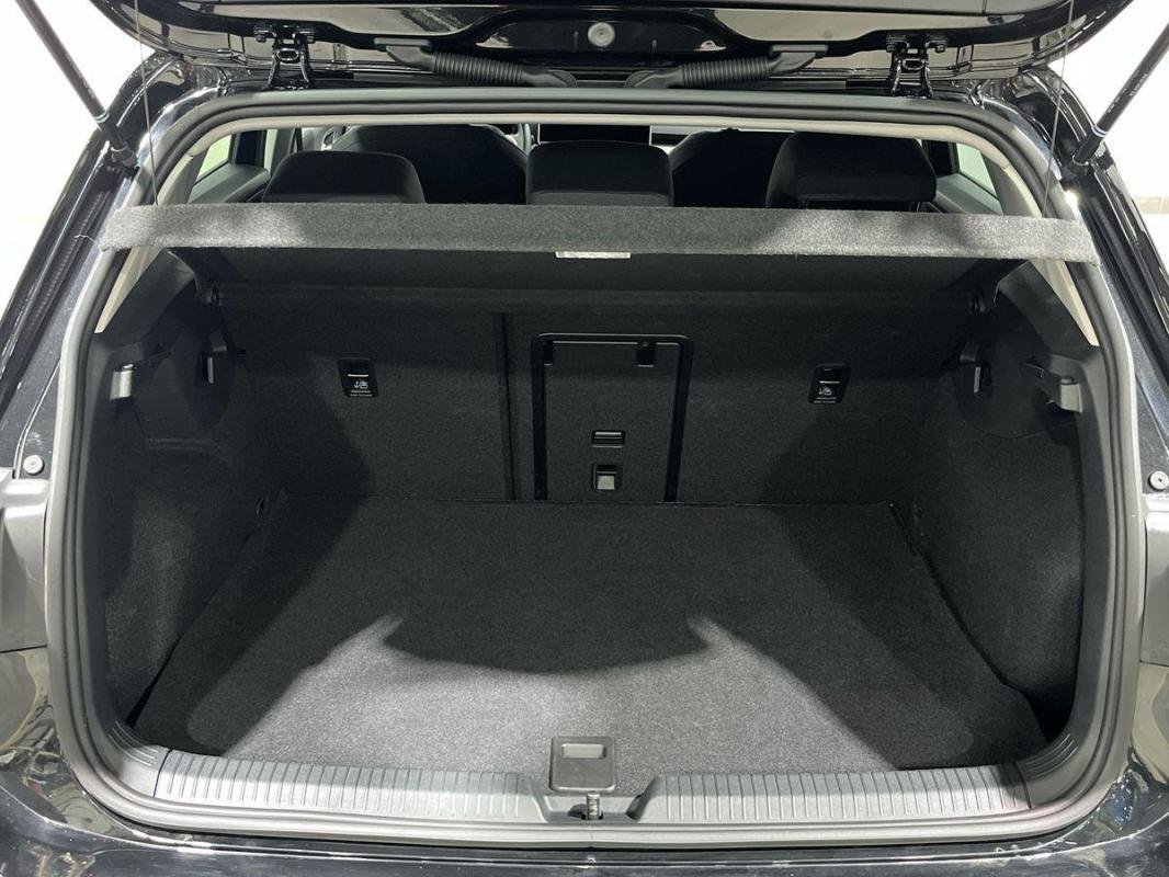 Volkswagen Golf - Photo 31