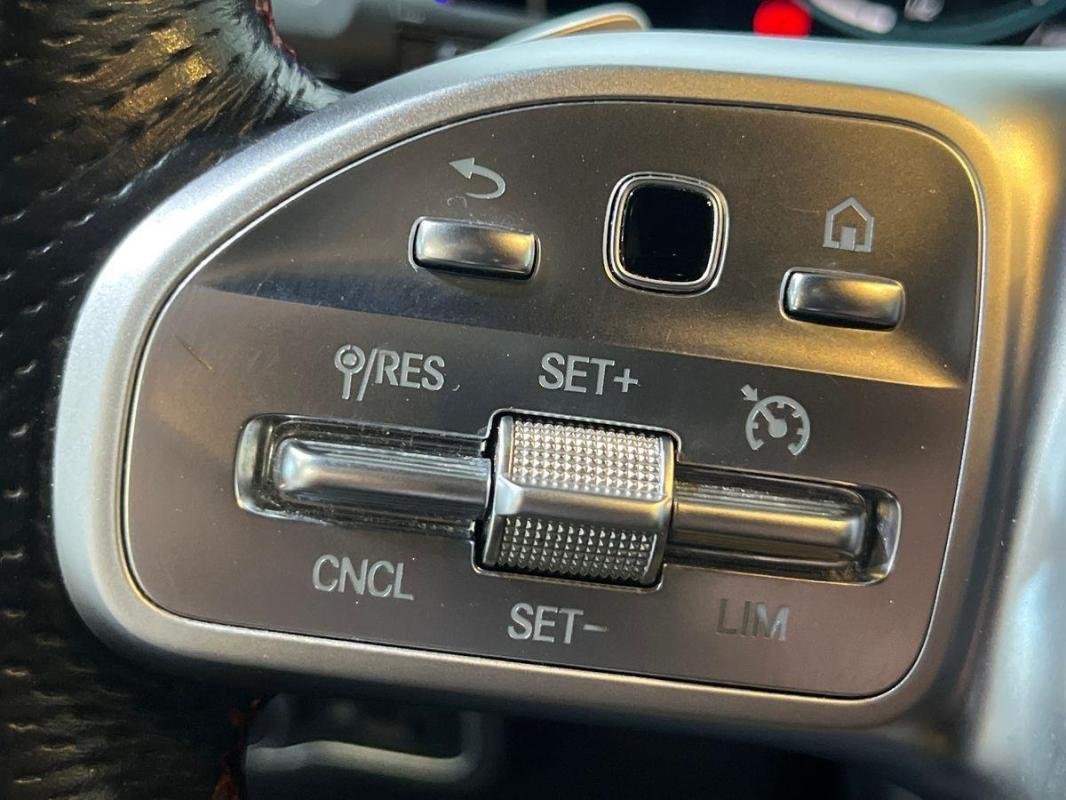 Mercedes GLB - Photo 21