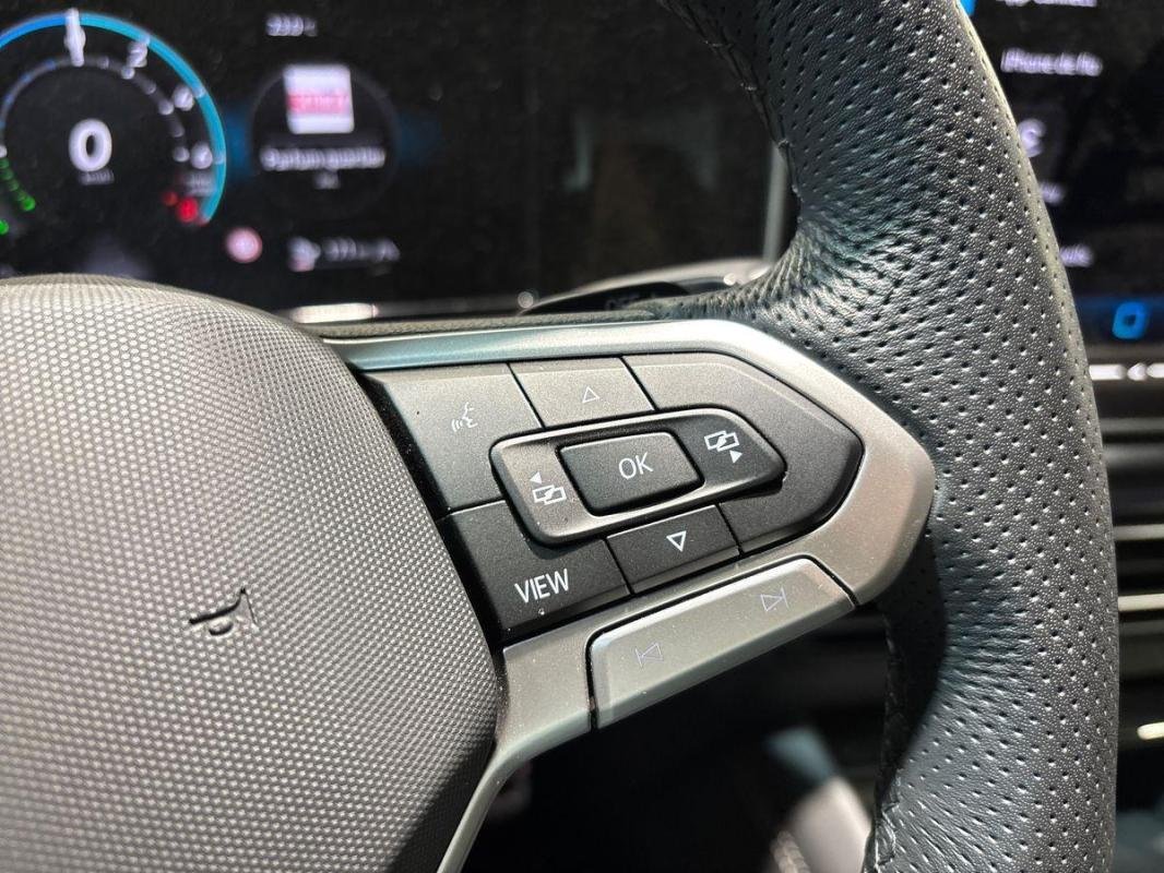 Volkswagen Tiguan - Photo 20