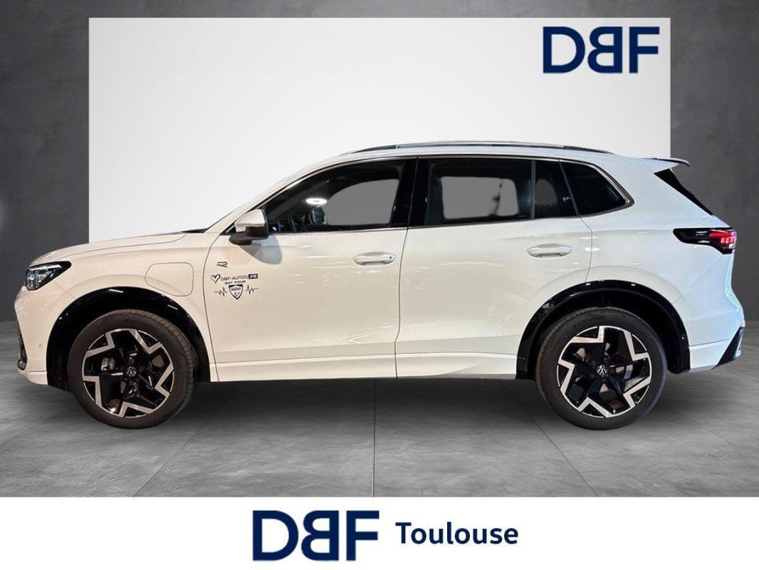 Volkswagen Tiguan - Photo 2
