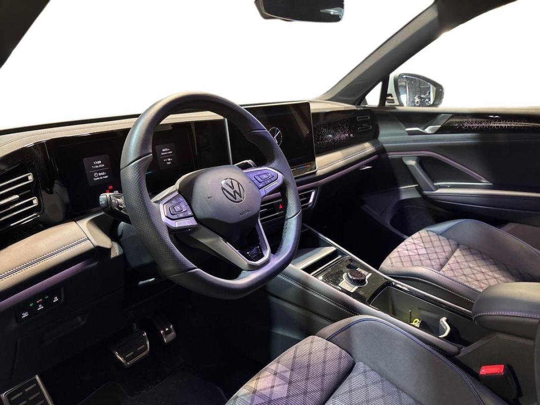 Volkswagen Tiguan - Photo 9