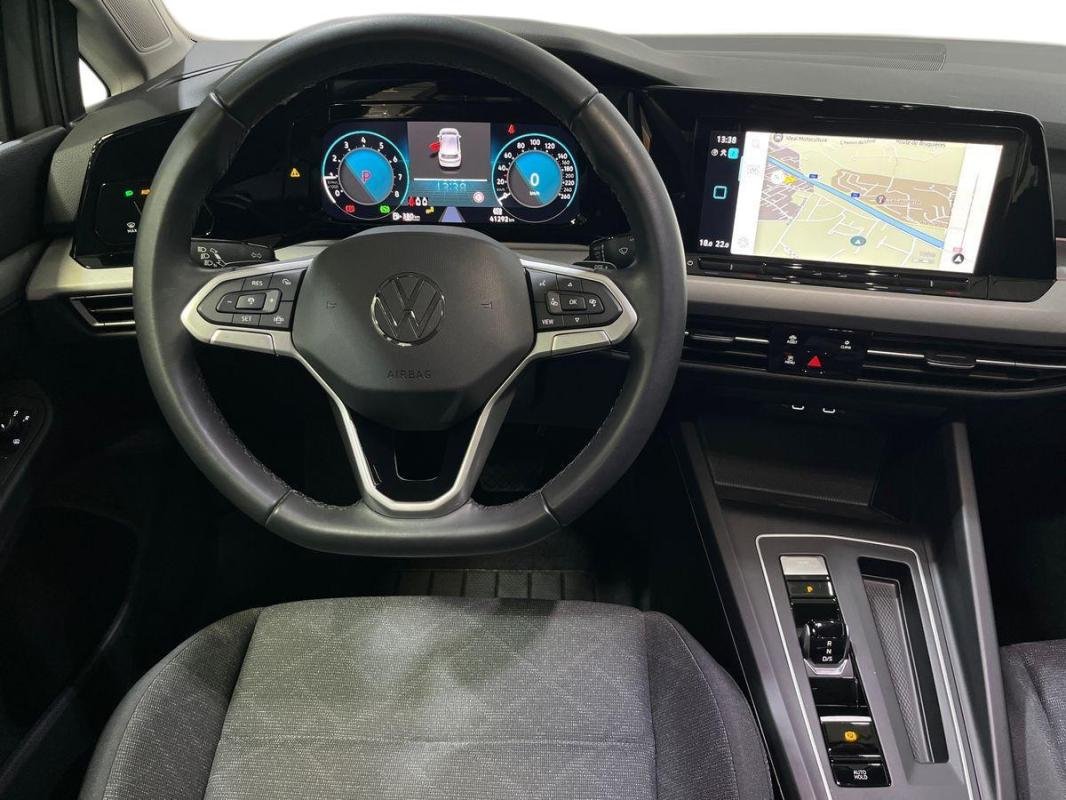 Volkswagen Golf - Photo 24