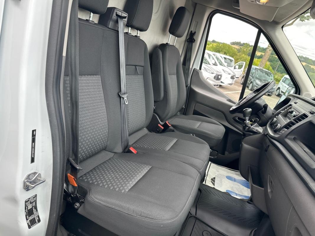 Ford Transit - Photo 11