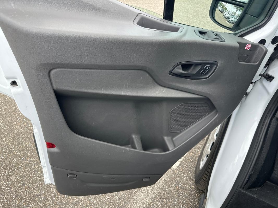 Ford Transit - Photo 16