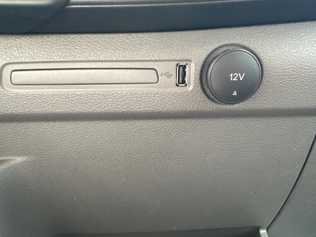 Ford Transit - Photo 24