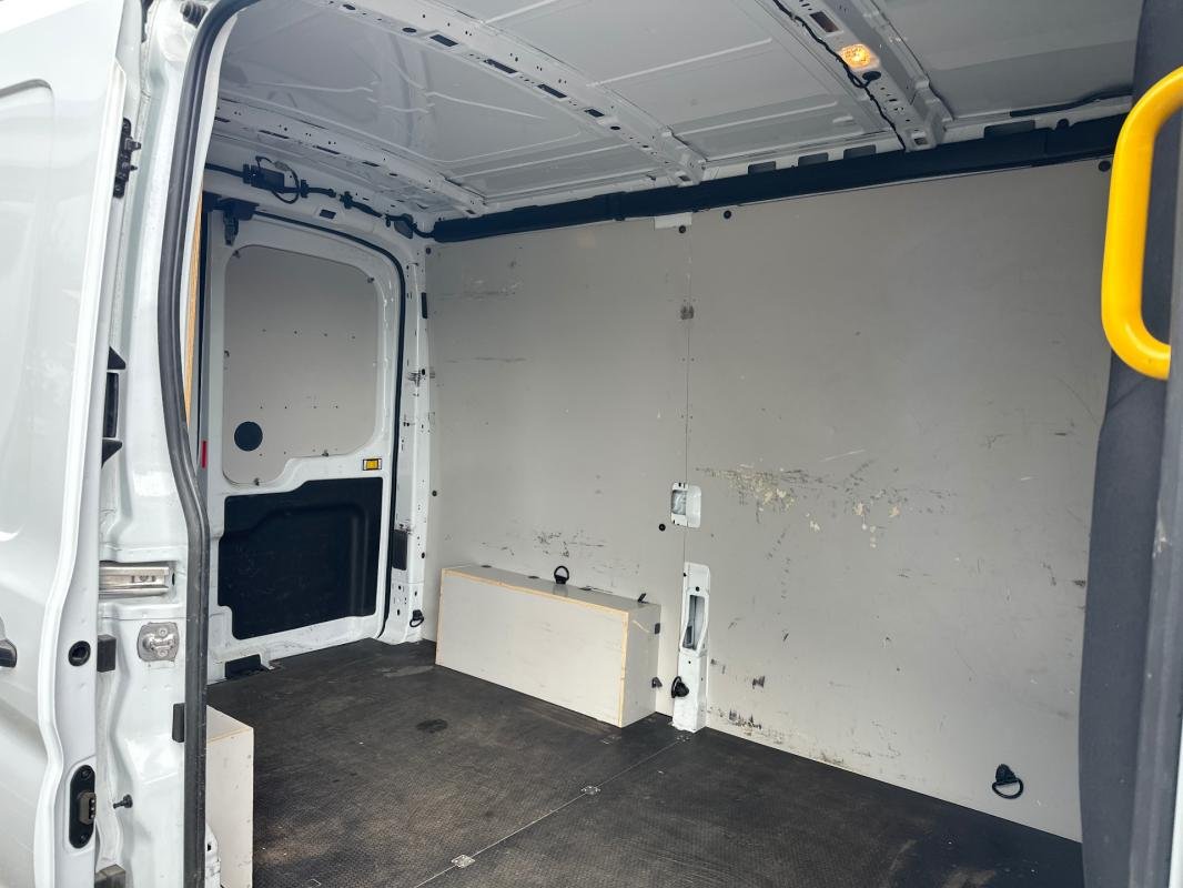 Ford Transit - Photo 10
