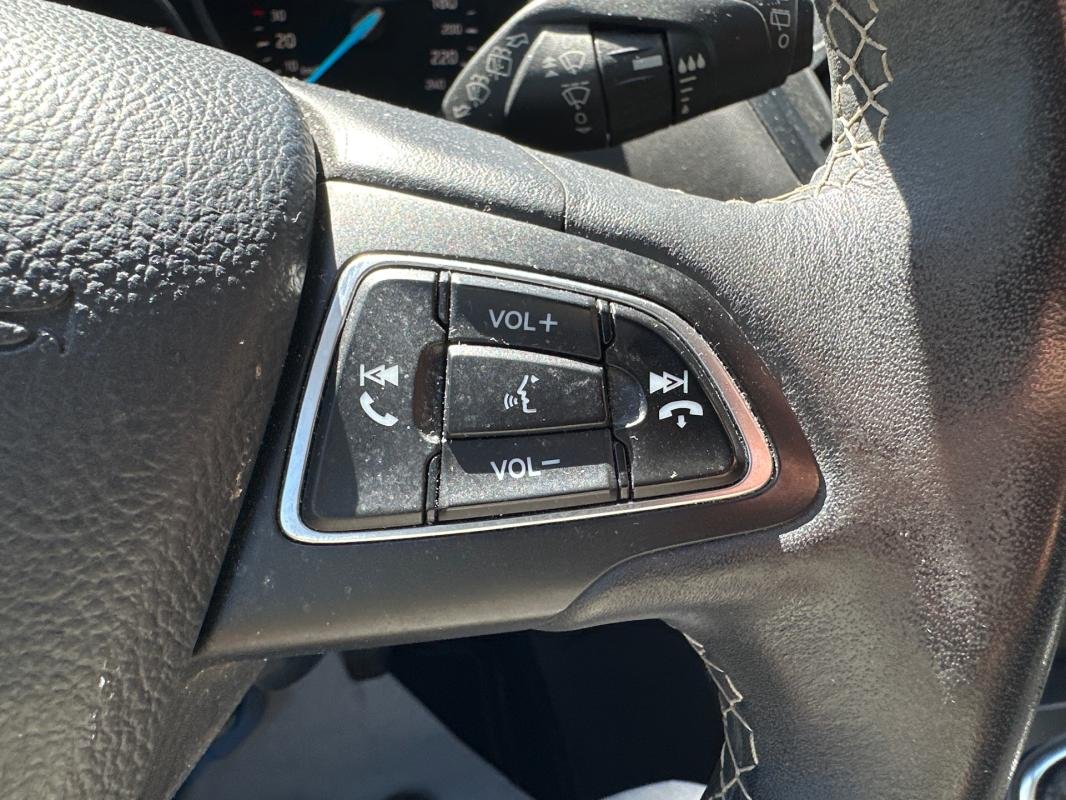 Ford Kuga - Photo 23
