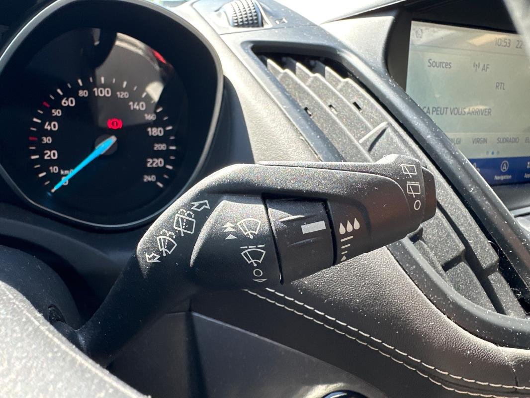 Ford Kuga - Photo 25
