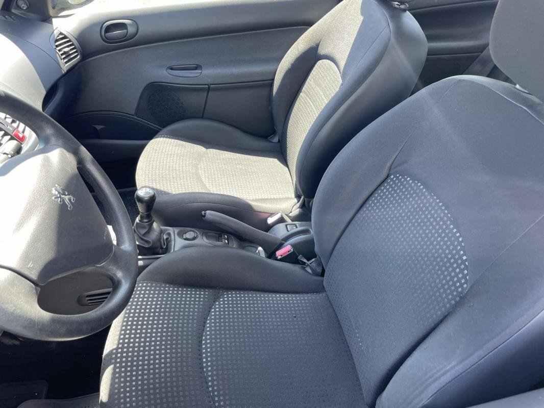 Peugeot 206 - Photo 3