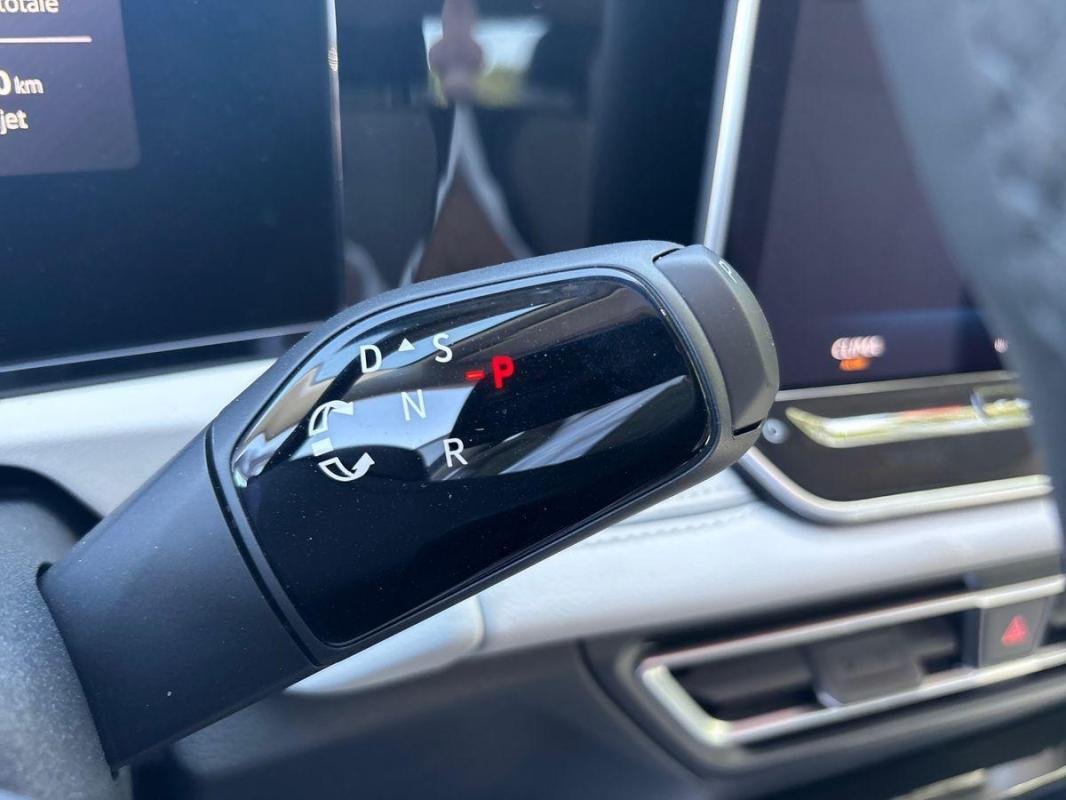Volkswagen Tiguan - Photo 11