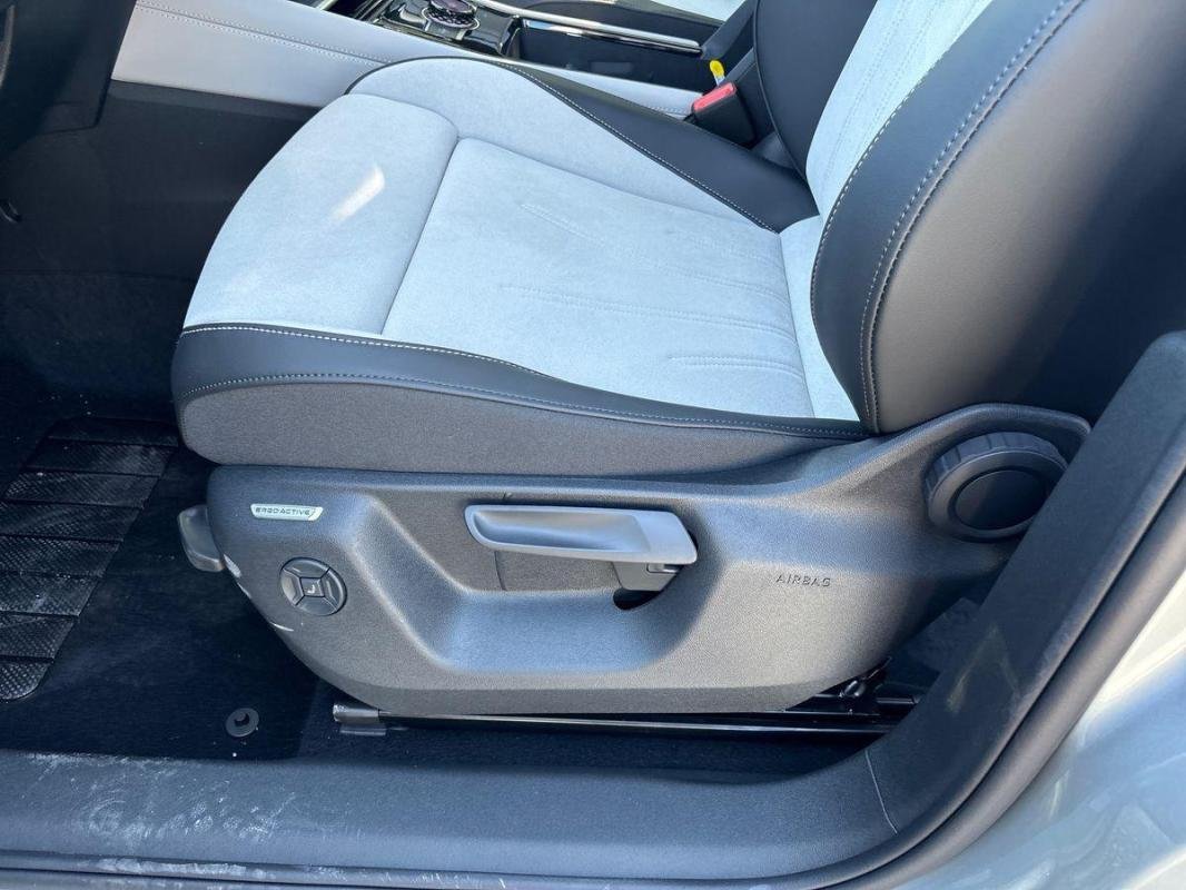 Volkswagen Tiguan - Photo 14
