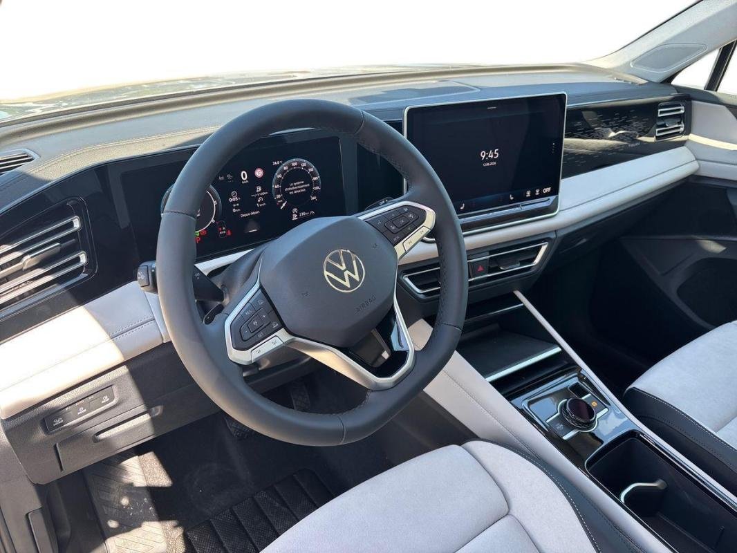 Volkswagen Tiguan - Photo 9