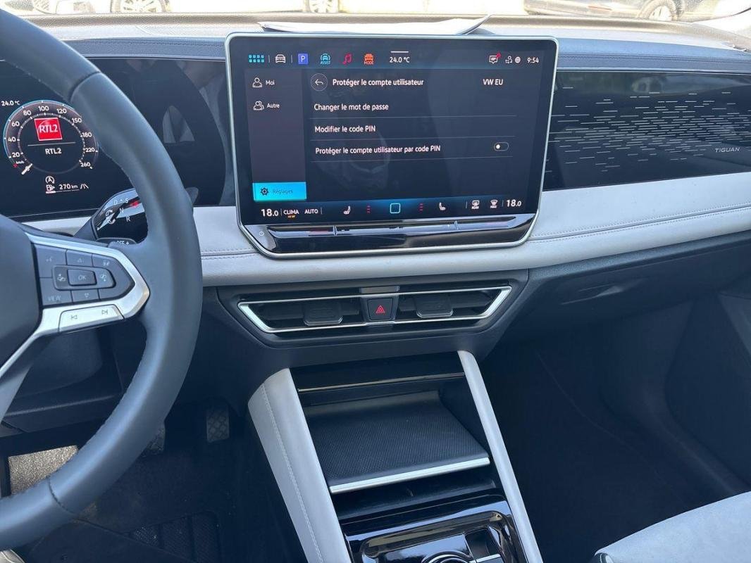Volkswagen Tiguan - Photo 10