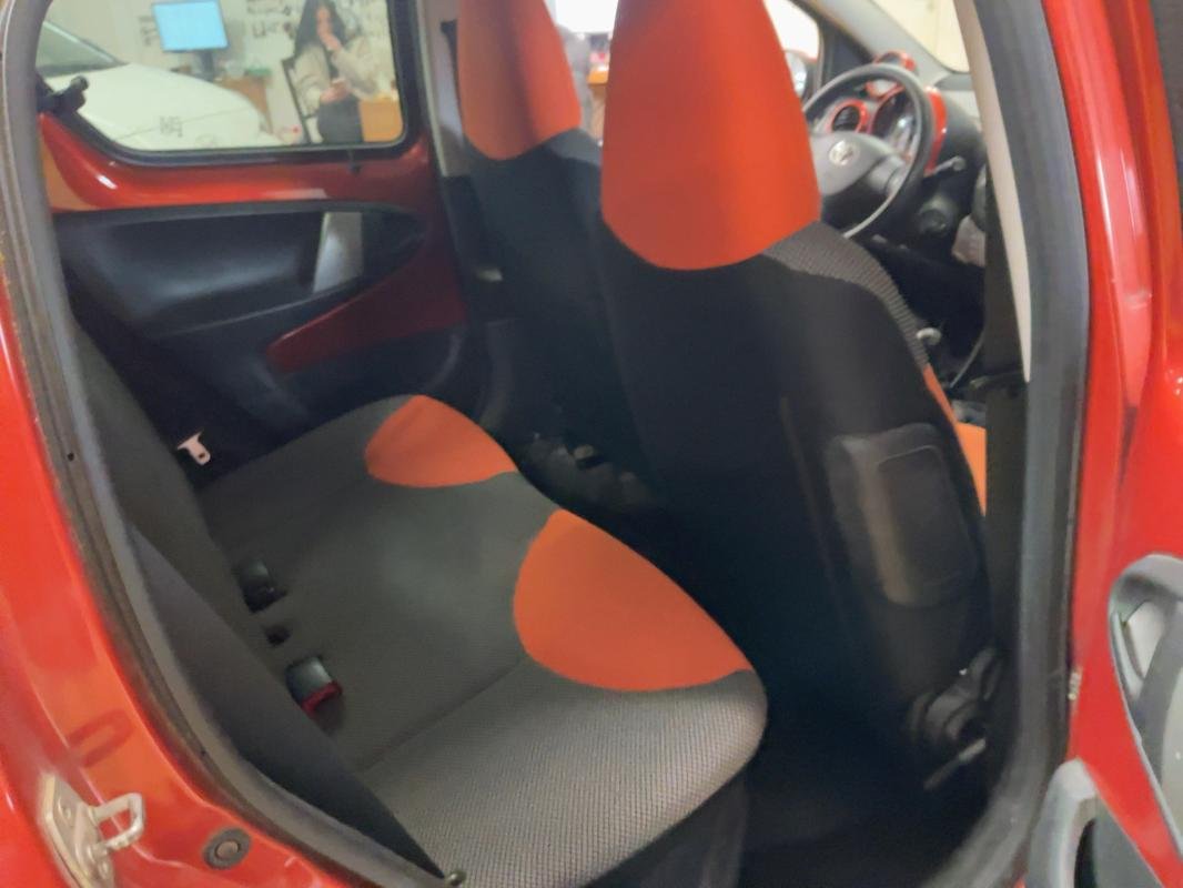 Toyota Aygo - Photo 4