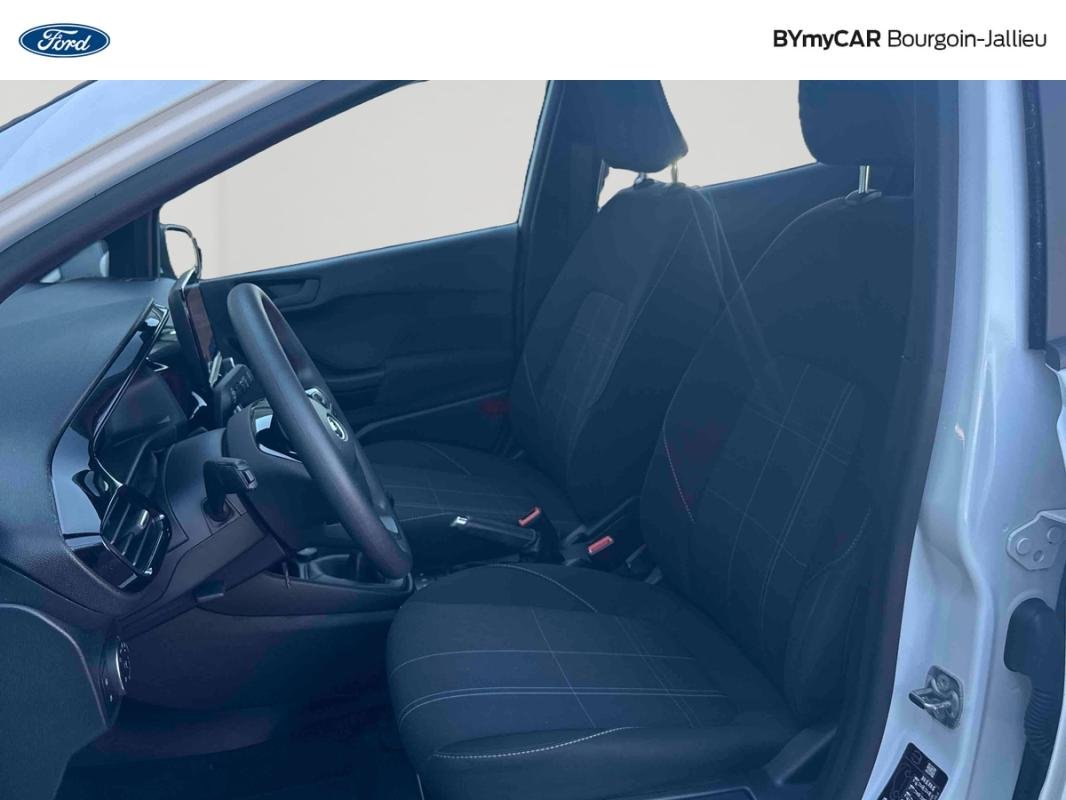 Ford Fiesta - Photo 11