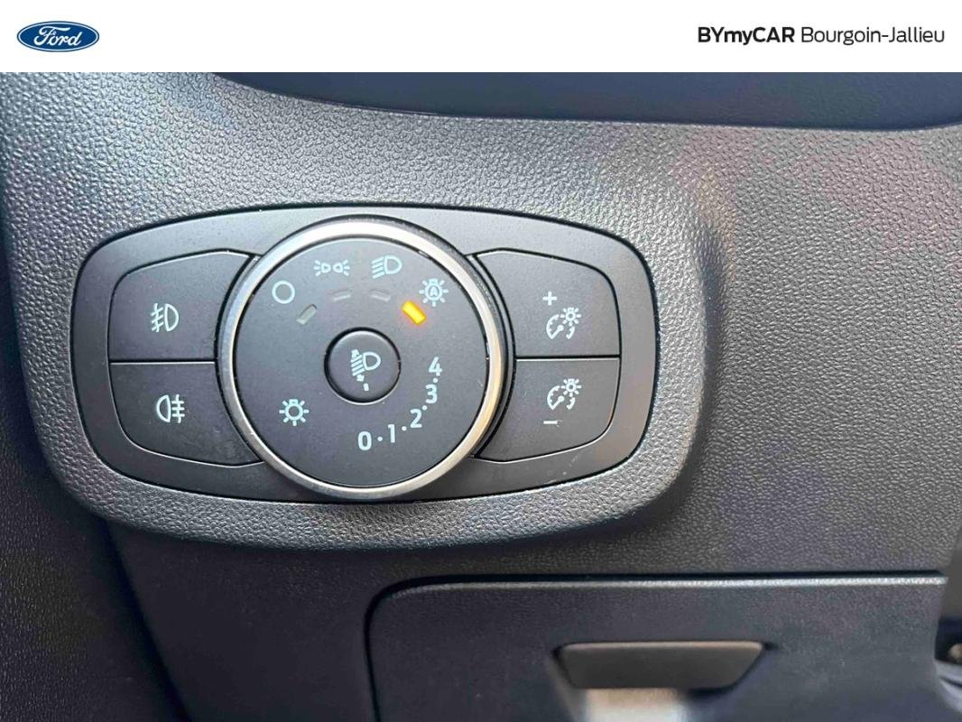 Ford Fiesta - Photo 20