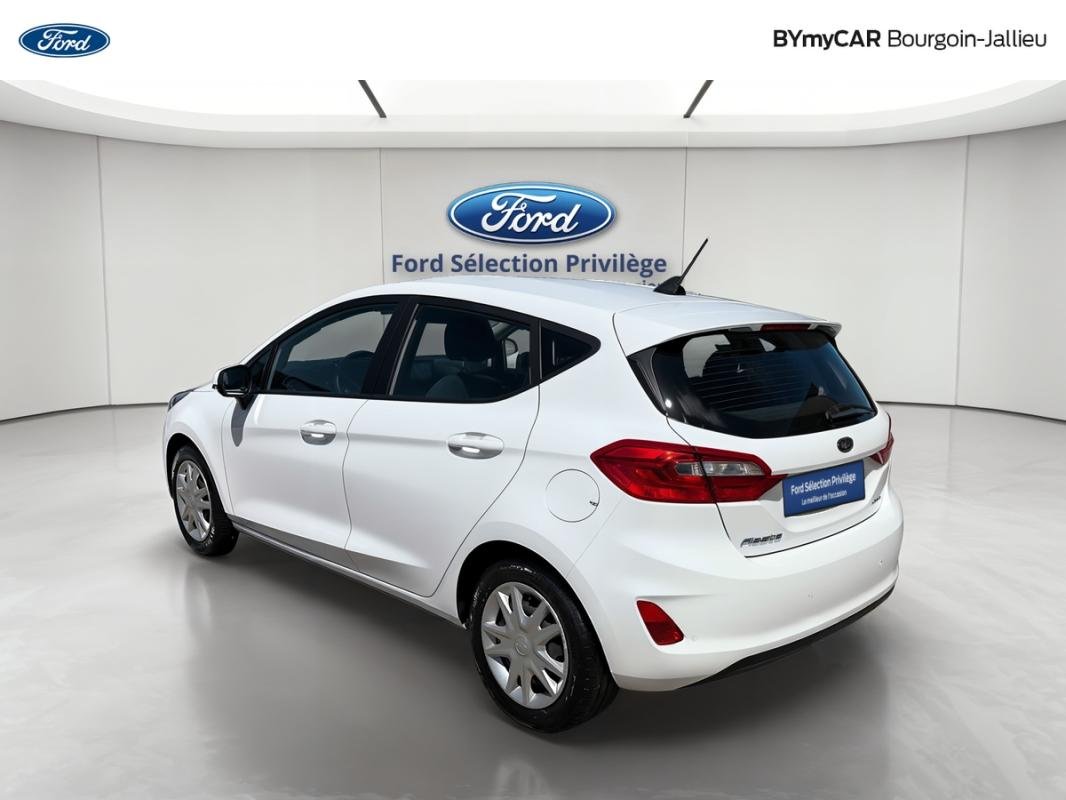 Ford Fiesta - Photo 3