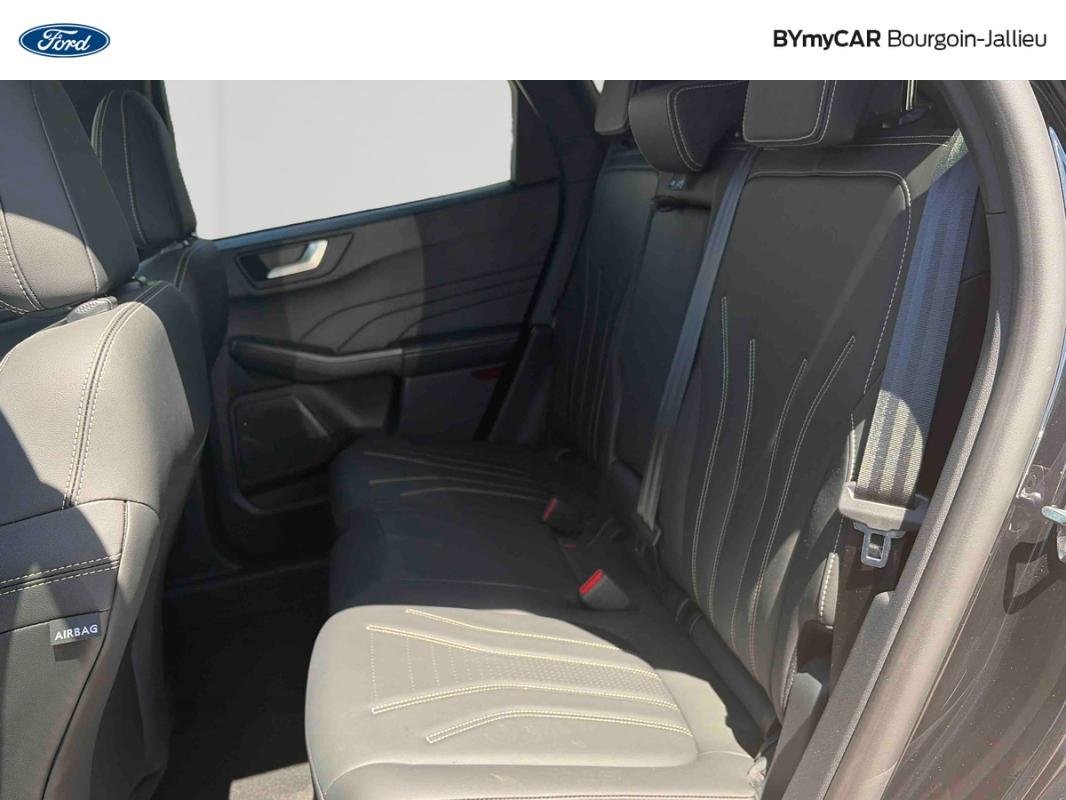 Ford Kuga - Photo 12