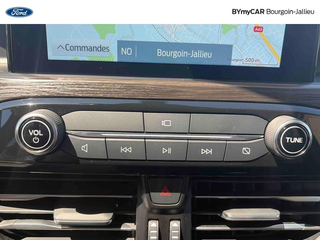 Ford Kuga - Photo 16