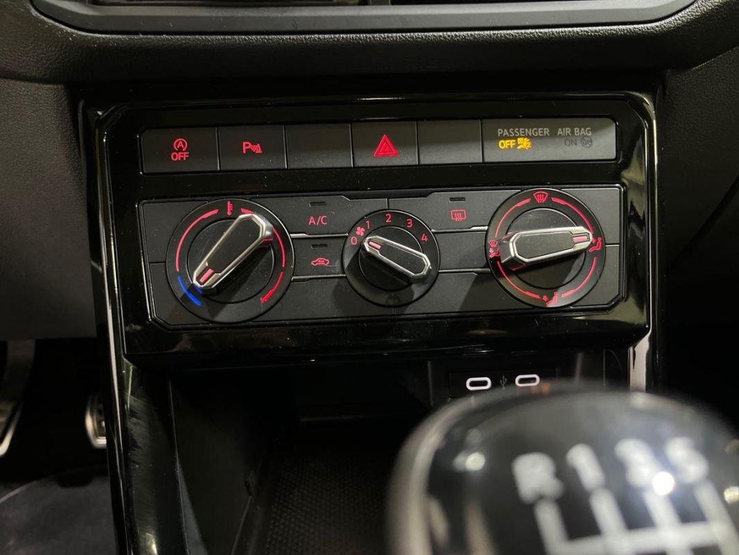 Volkswagen T-Cross - Photo 19