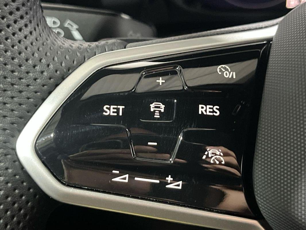 Volkswagen Golf - Photo 21