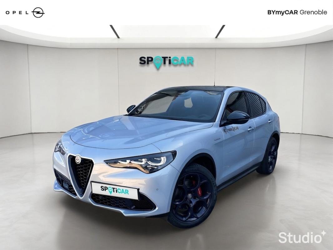 Alfa Romeo Stelvio - Photo 1