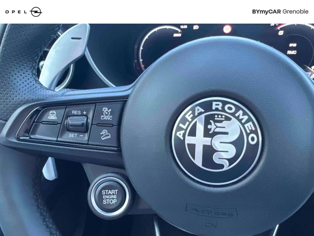 Alfa Romeo Stelvio - Photo 19