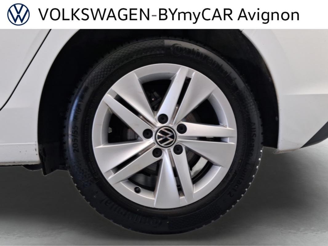 Volkswagen Golf - Photo 18