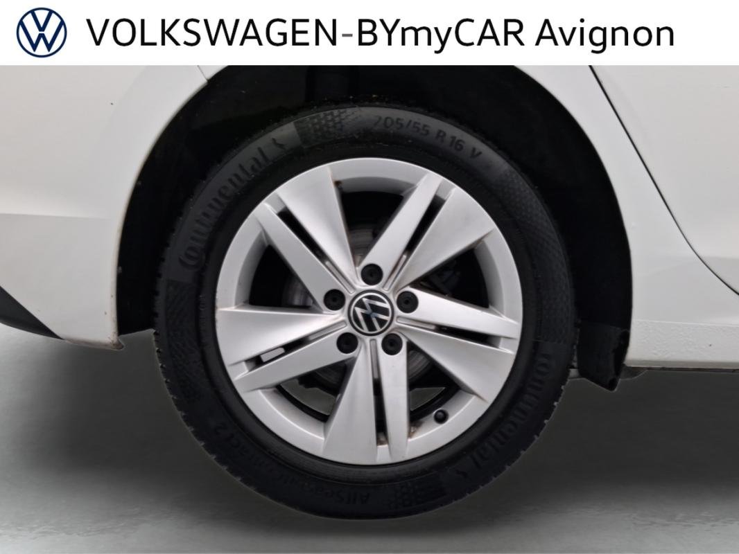 Volkswagen Golf - Photo 19