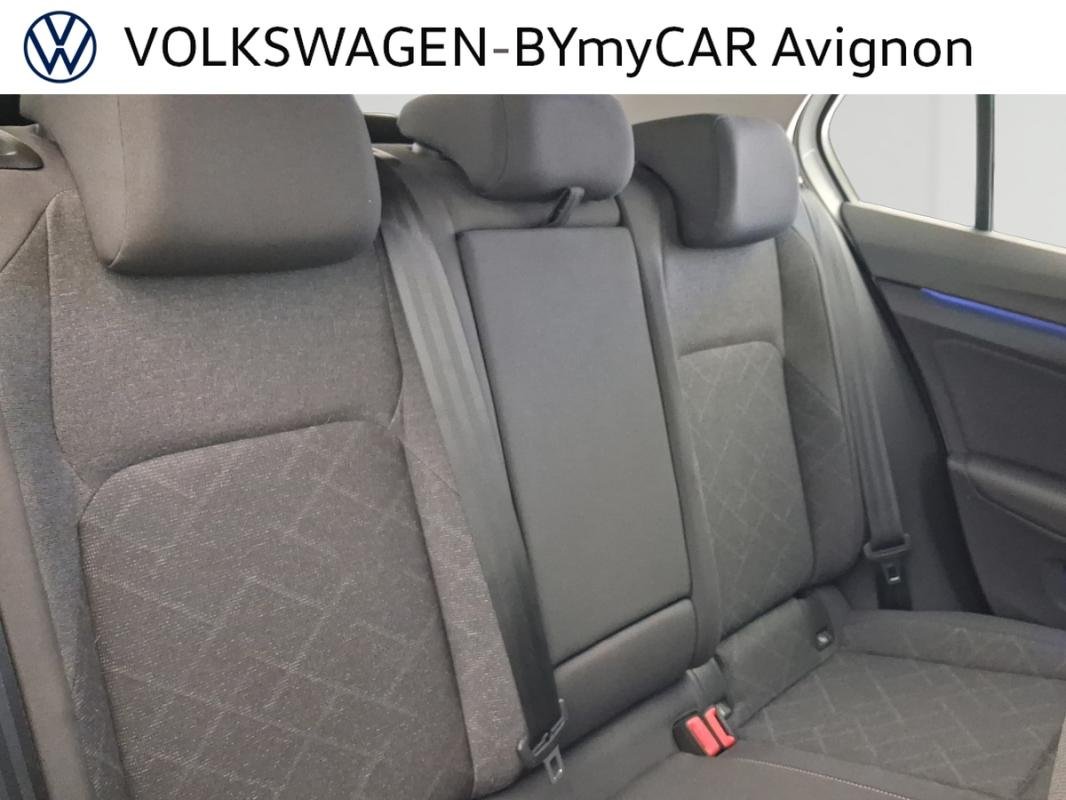 Volkswagen Golf - Photo 26