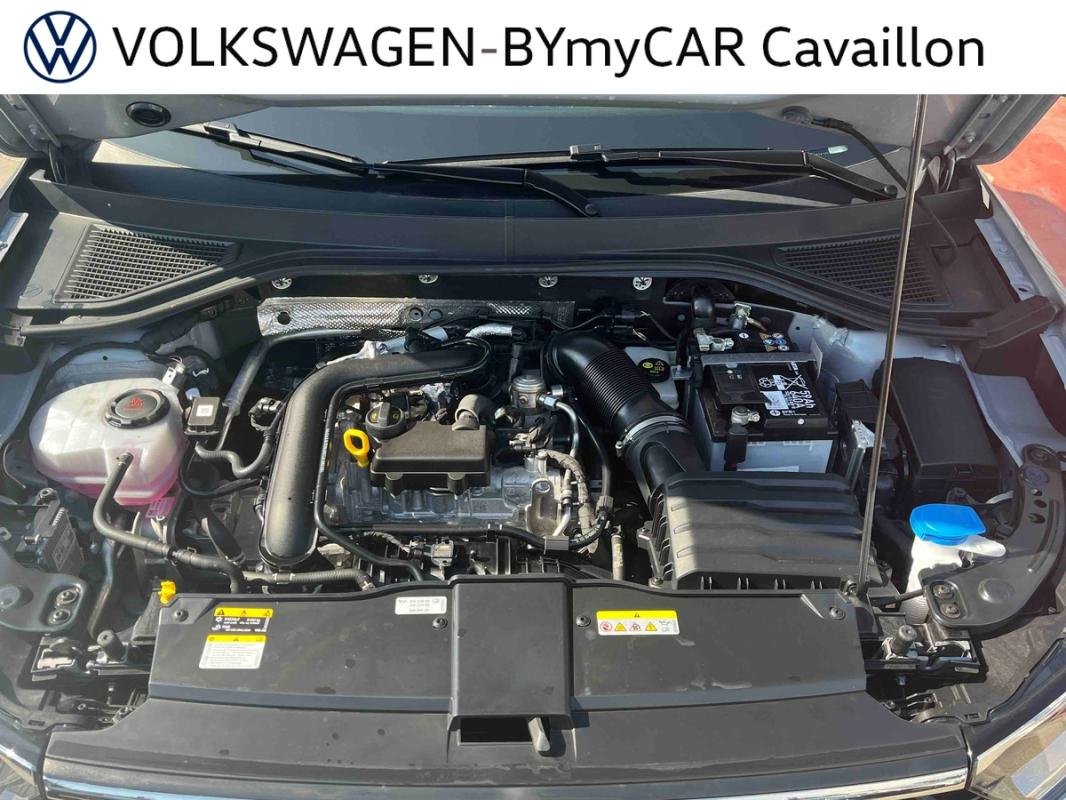 Volkswagen T-Roc - Photo 18