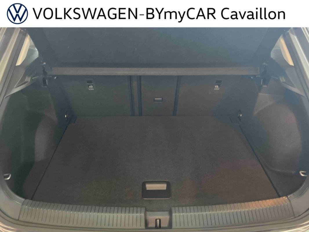 Volkswagen T-Roc - Photo 27