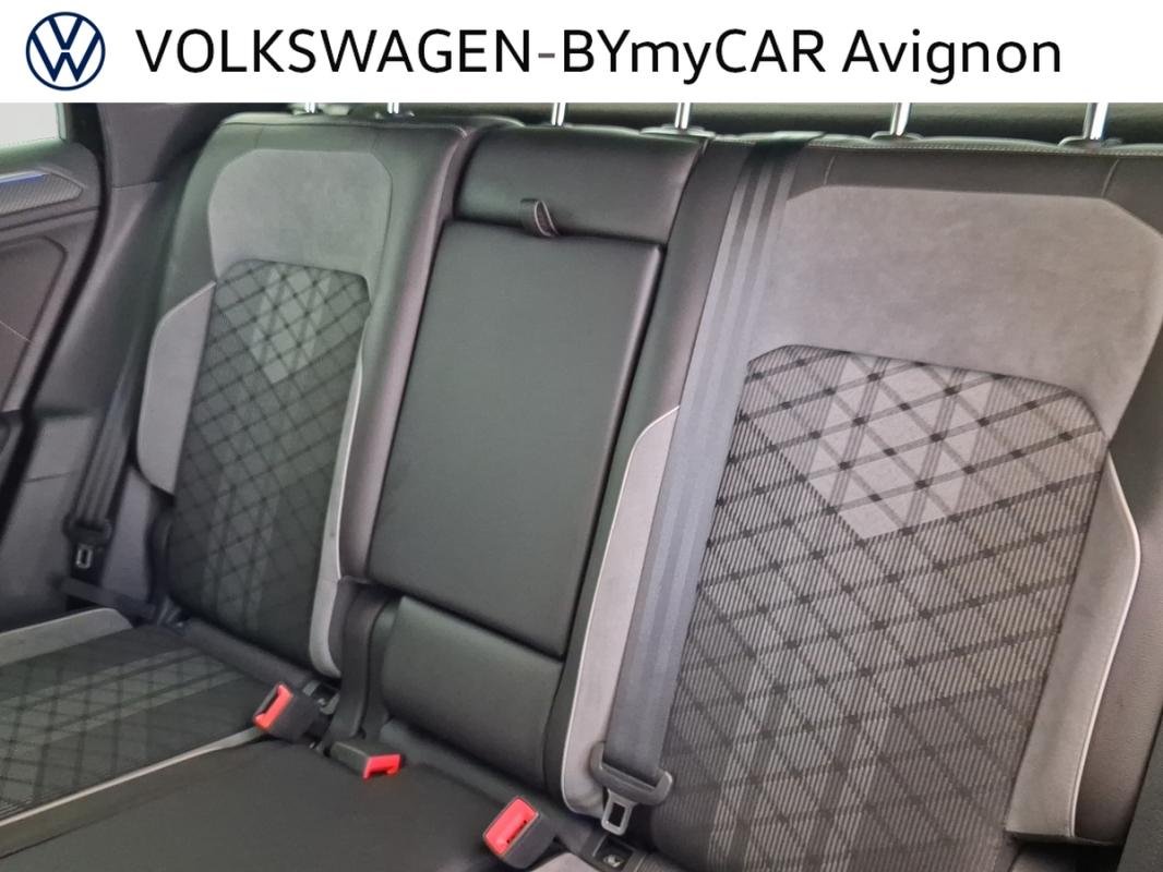 Volkswagen Tiguan - Photo 24