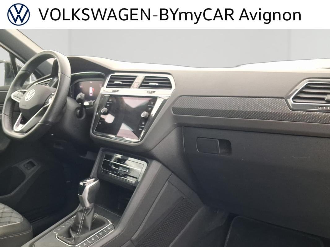 Volkswagen Tiguan - Photo 28