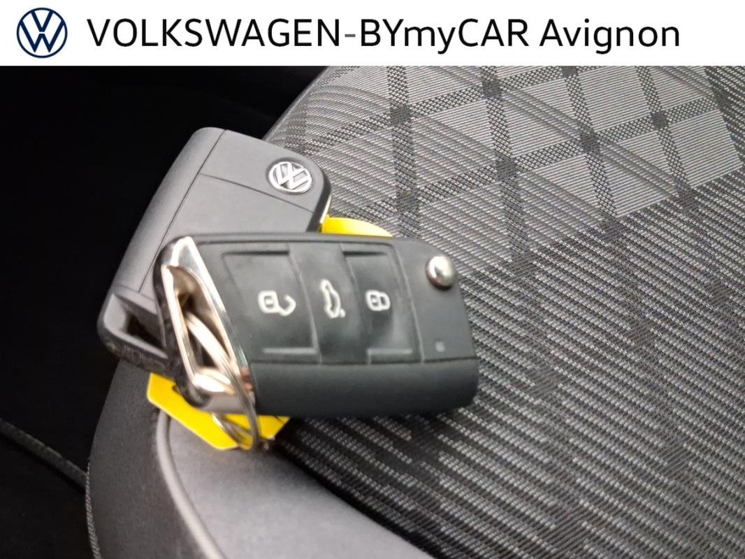 Volkswagen Tiguan - Photo 34